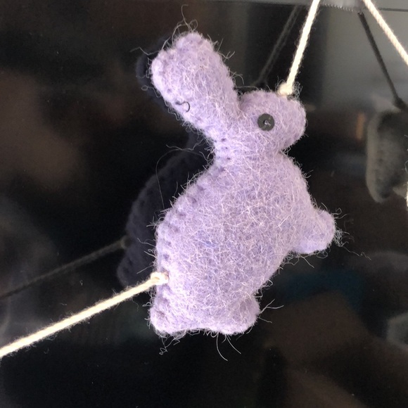 - 2 EASTER GARLANDS, felt material bunny’s and eggs, HOPPY school class ro… - Picture 6 of 8